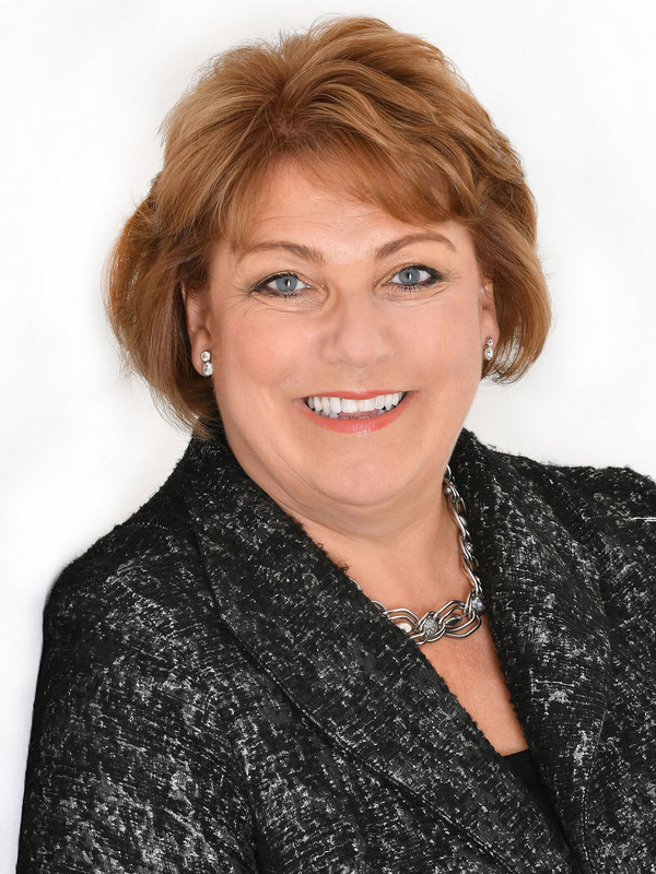 Janet Cooper image
